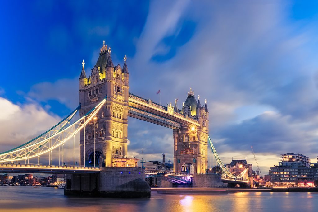 Surrey Vehicle Tracking DVS kit installer - Greater London